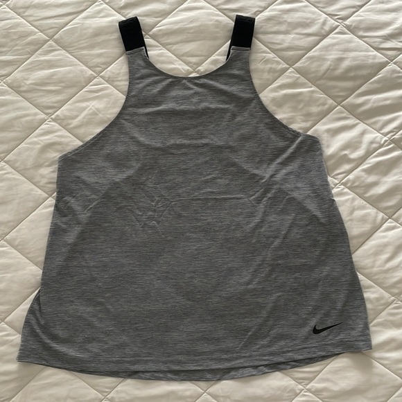 cheap nike tops womens